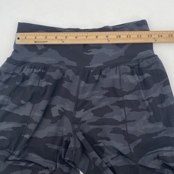 Athleta Size Medium Black Gray Camo Salutation Joggers - Picture 6 of 13